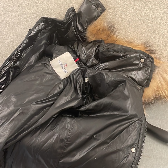 Winter Black Jacket Real Fur Size 1 - Picture 13 of 17
